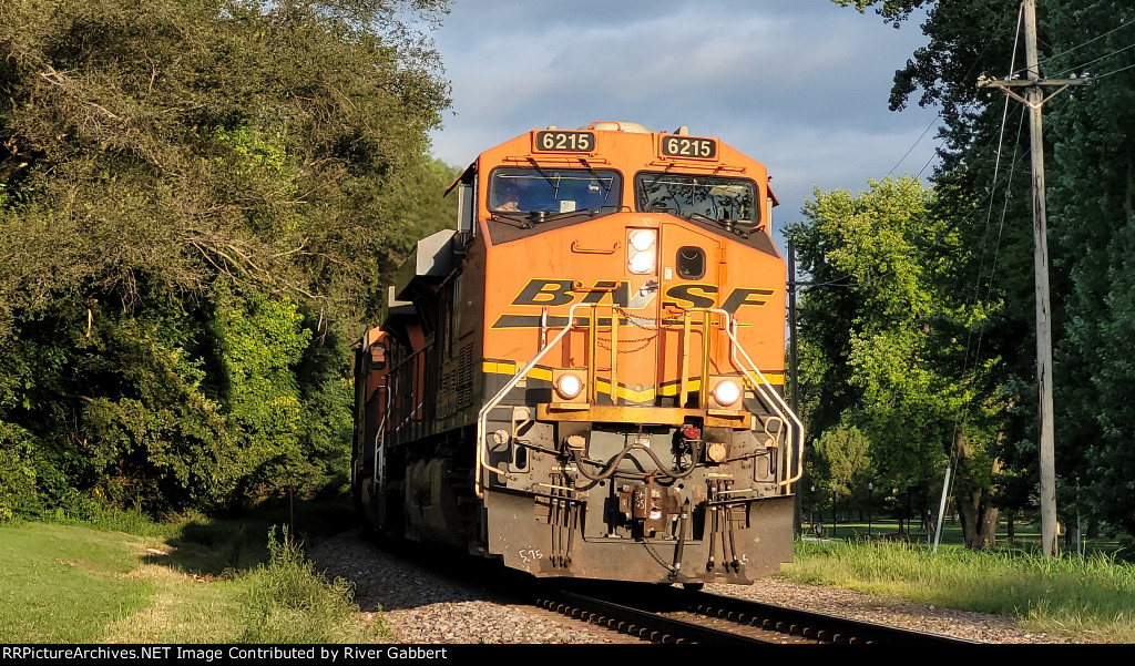 BNSF 6215